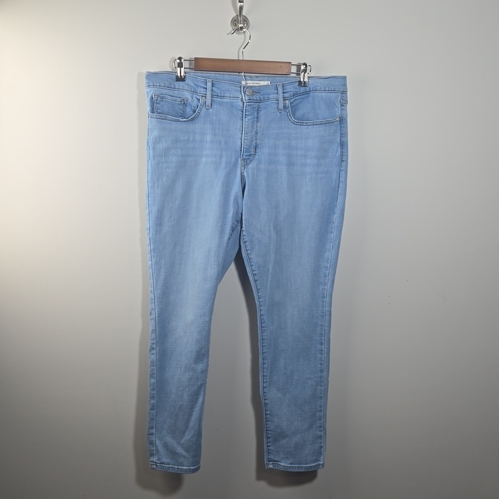 Levi's 311 Shaping Skinny Jeans